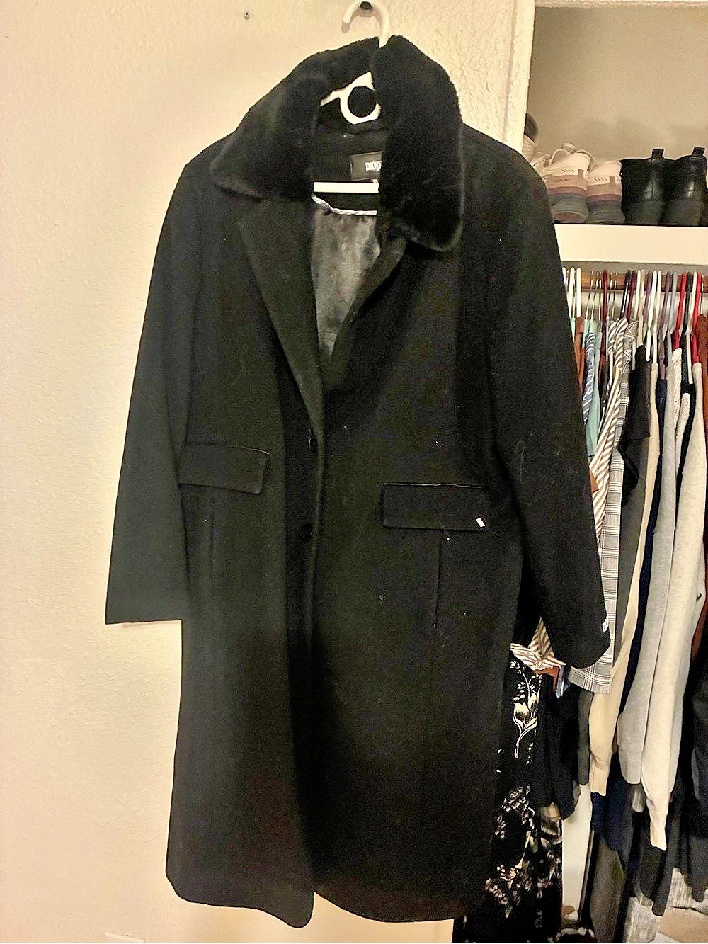 DKNY Women's Black Pea Coat Like New